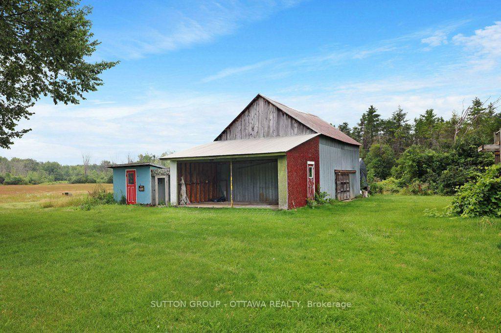 Photo 41 of 595 Holbrook Road, Montague, Montague Twp — HOMEH
