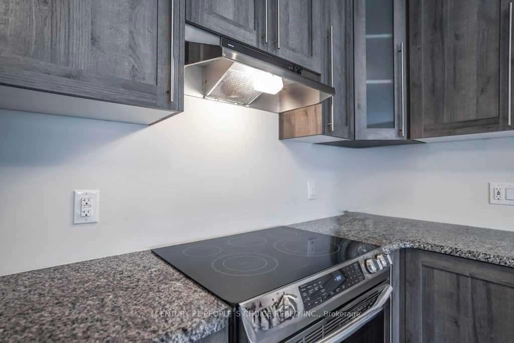 Photo 7 of 213 Sedgewood Street, Kitchener, Doon South — HOMEH