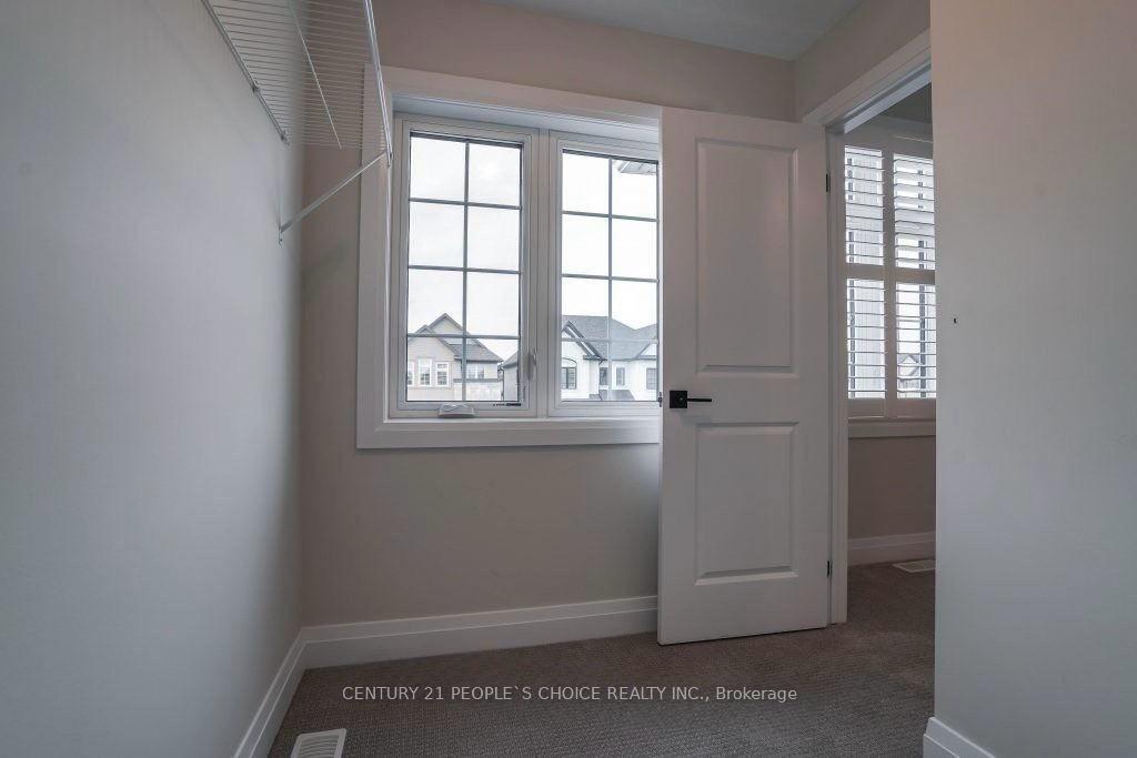 Photo 9 of 213 Sedgewood Street, Kitchener, Doon South — HOMEH