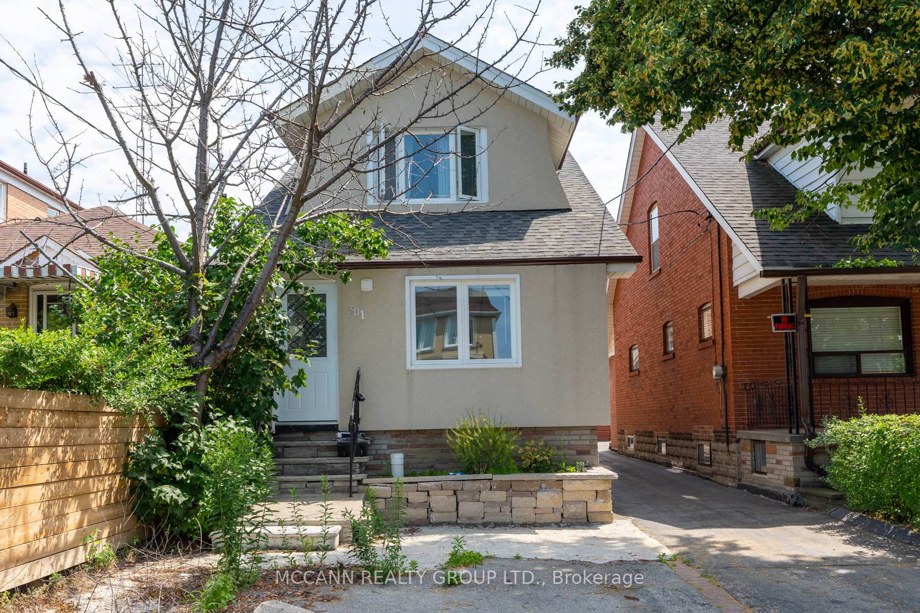 Photo 2 of Unit BSMNT, 301 Robina Avenue, Toronto, Oakwood Village — HOMEH