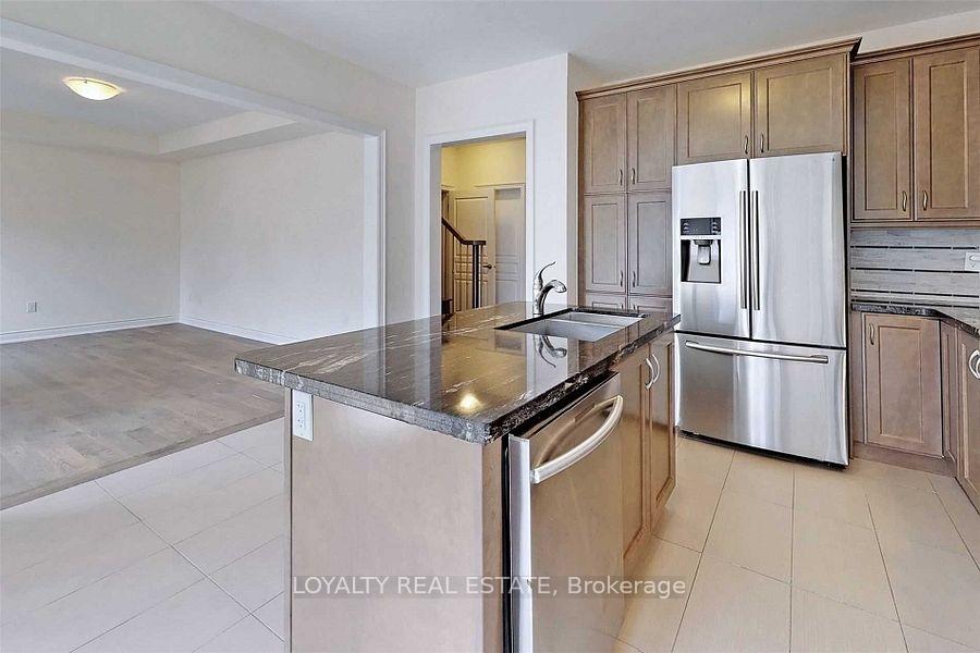 Photo 21 of 11 Mayapple Lane, Richmond Hill, Oak Ridges — HOMEH