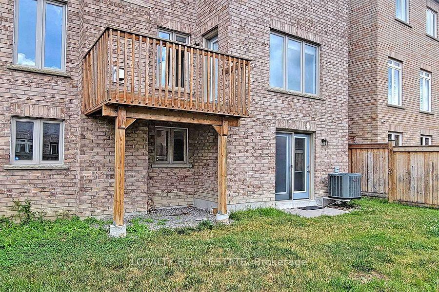 Photo 39 of 11 Mayapple Lane, Richmond Hill, Oak Ridges — HOMEH