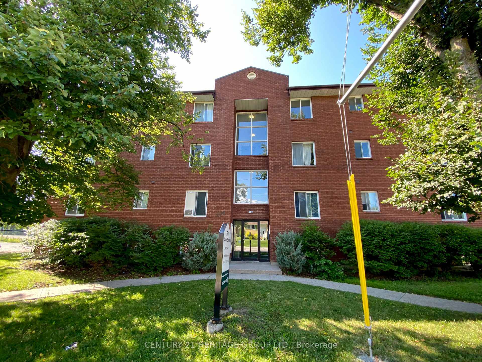 Photo 1 of Unit 302, 170 Grove Street E, Barrie, Wellington — HOMEH