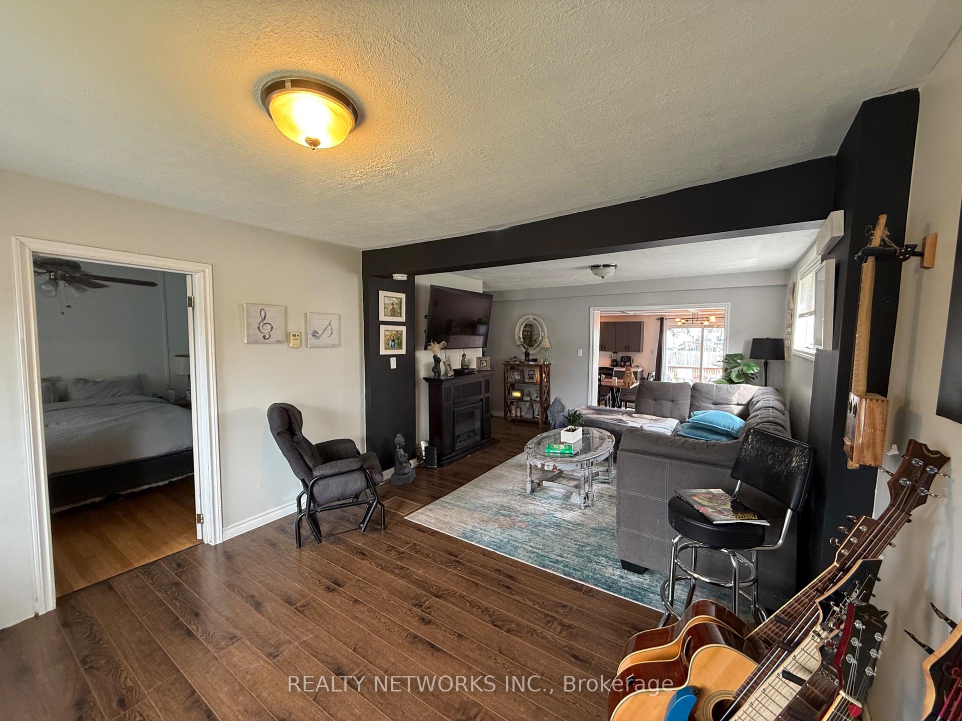 Photo 4 of 60 O'brian Avenue, Timmins, SP - Main Area — HOMEH