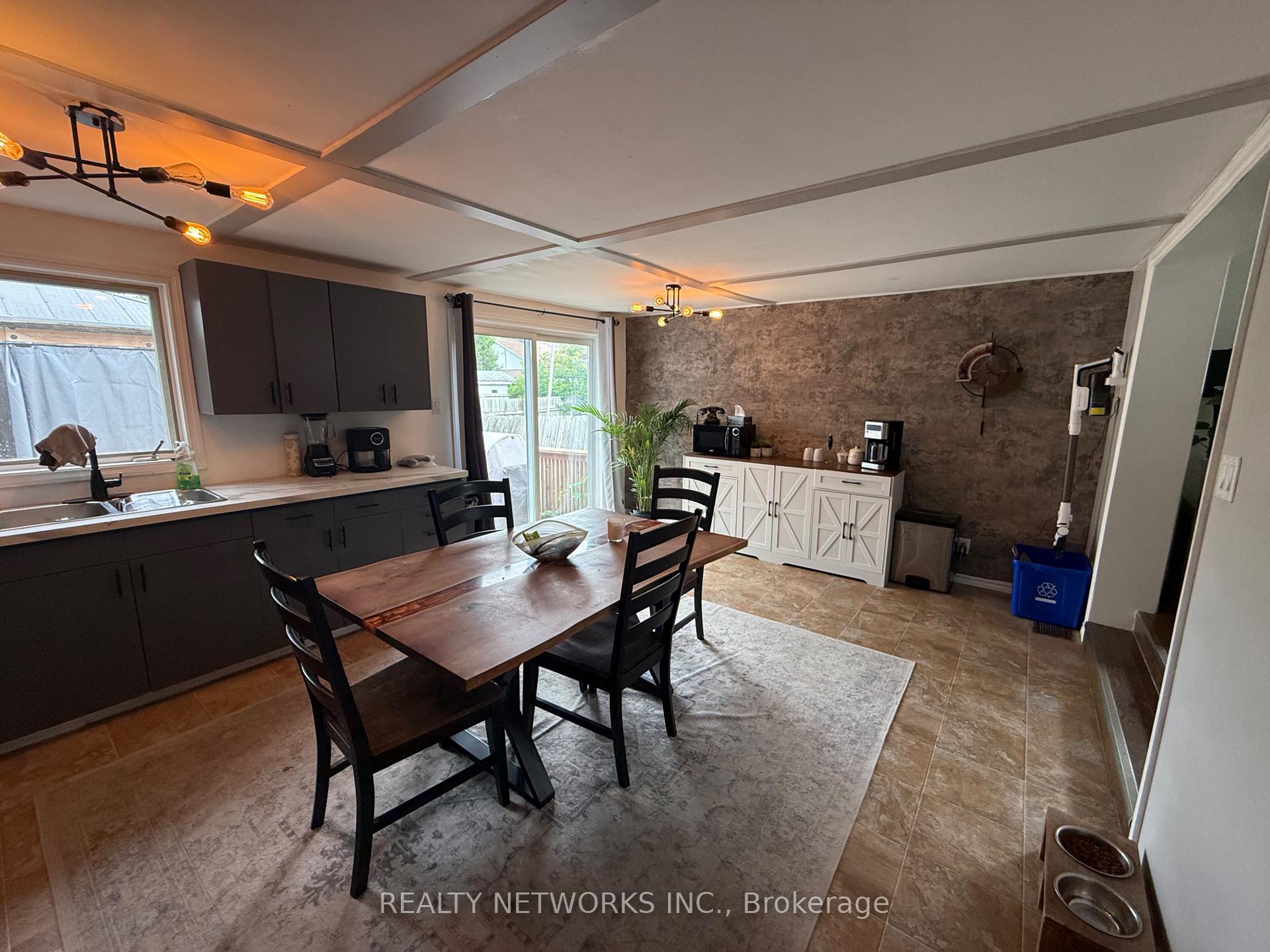 Photo 6 of 60 O'brian Avenue, Timmins, SP - Main Area — HOMEH