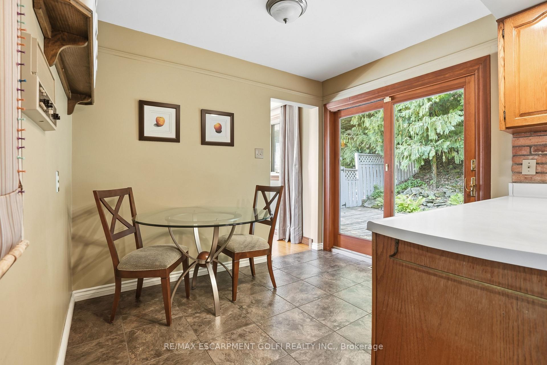 Photo 12 of 38 Kingsway Boulevard, Grimsby, Grimsby East — HOMEH
