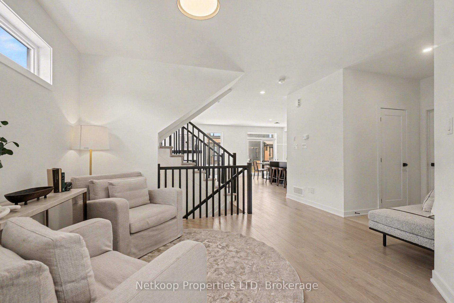 Photo 2 of 931 Cologne Street, Russell, Embrun — HOMEH