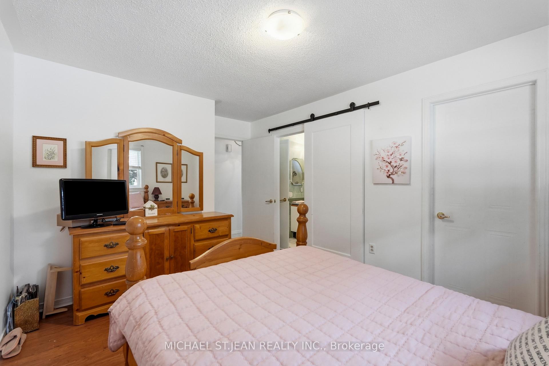 Photo 20 of 225 Silverbirch Boulevard, Hamilton, Rural Glanbrook — HOMEH