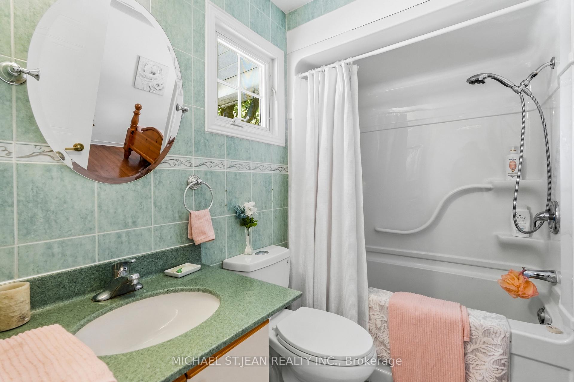 Photo 27 of 225 Silverbirch Boulevard, Hamilton, Rural Glanbrook — HOMEH