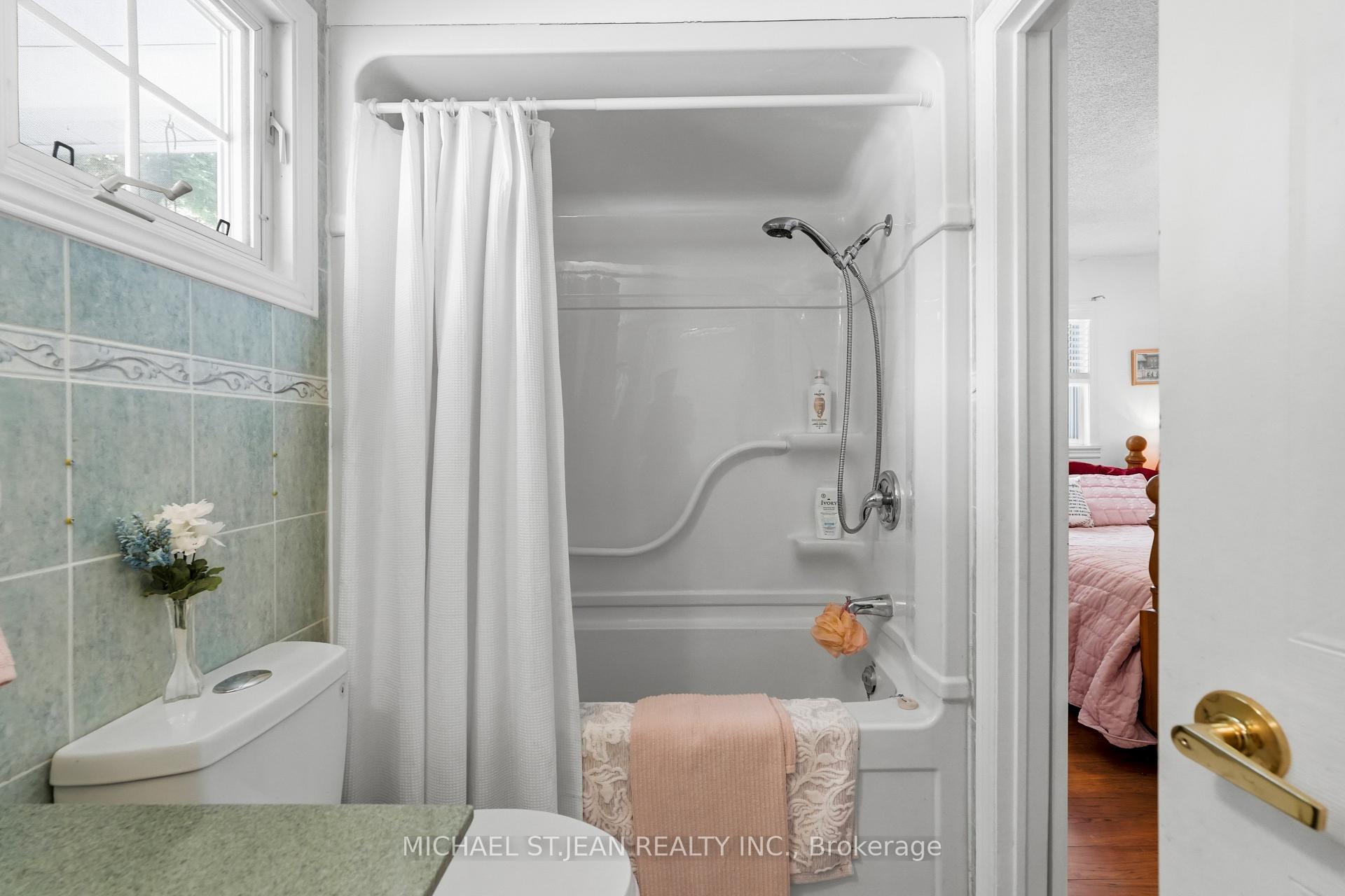 Photo 28 of 225 Silverbirch Boulevard, Hamilton, Rural Glanbrook — HOMEH