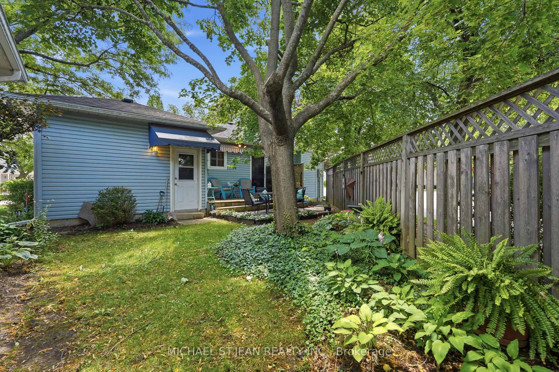 Photo 34 of 225 Silverbirch Boulevard, Hamilton, Rural Glanbrook — HOMEH