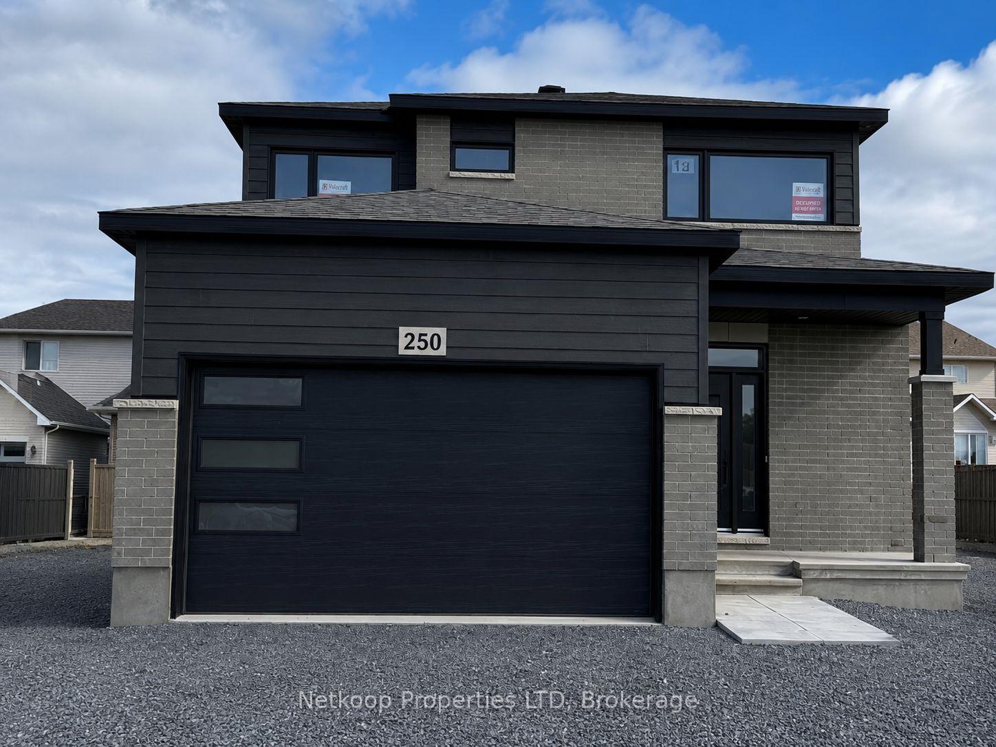Photo of 250 Sam Avenue