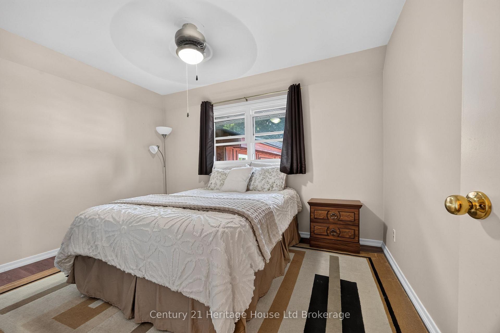 Photo 29 of 54 Glendale Drive, Tillsonburg — HOMEH