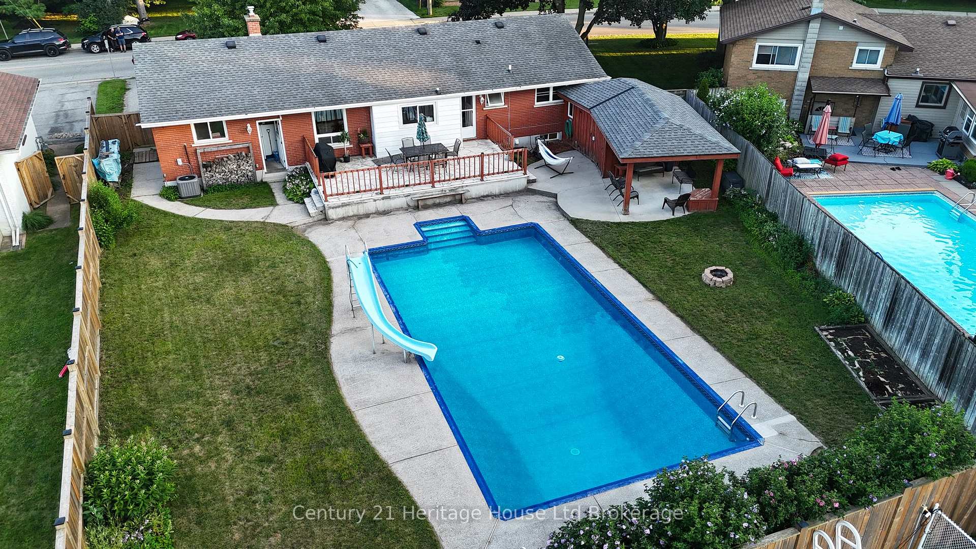 Photo 38 of 54 Glendale Drive, Tillsonburg — HOMEH