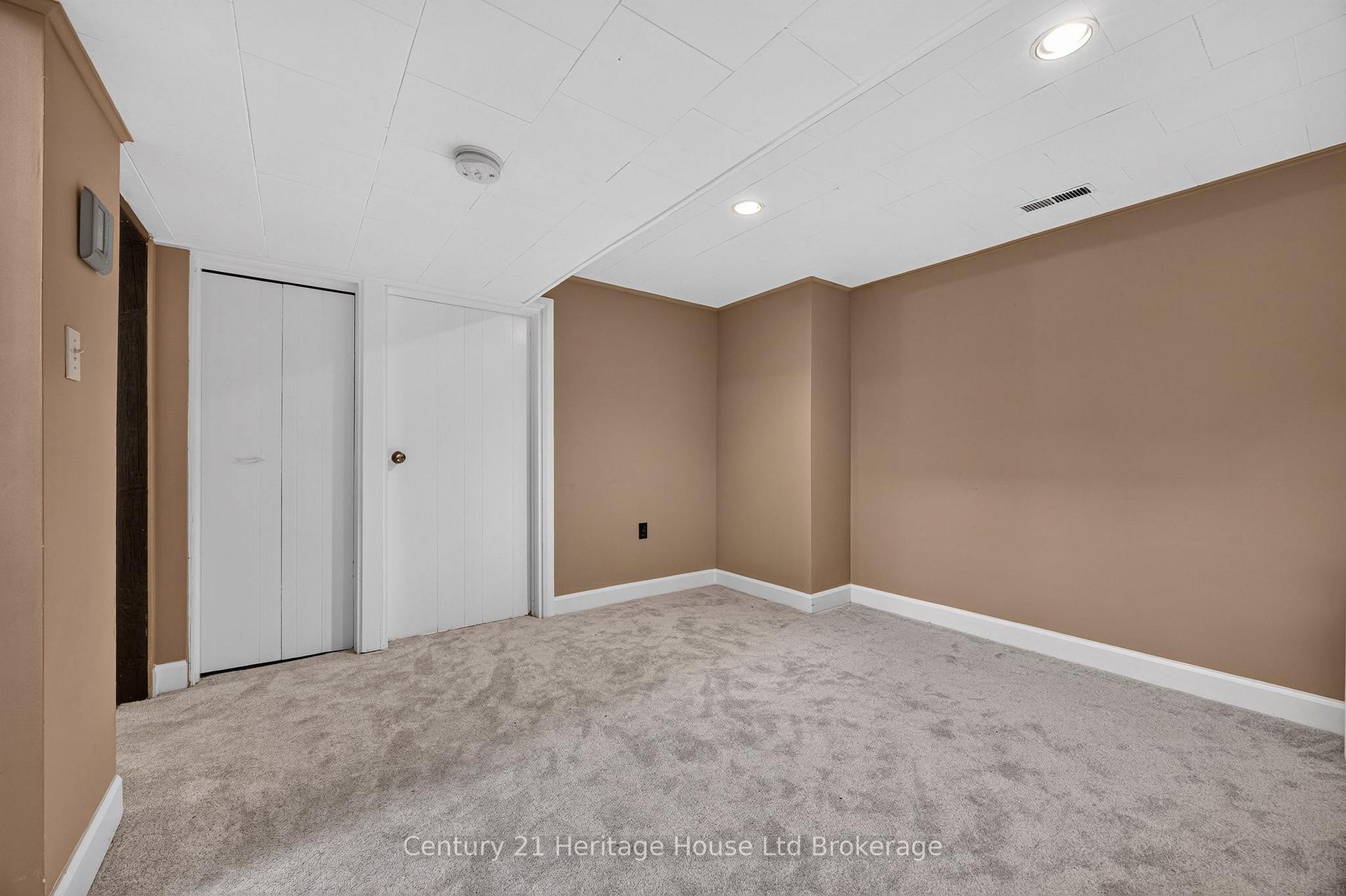 Photo 56 of 54 Glendale Drive, Tillsonburg — HOMEH