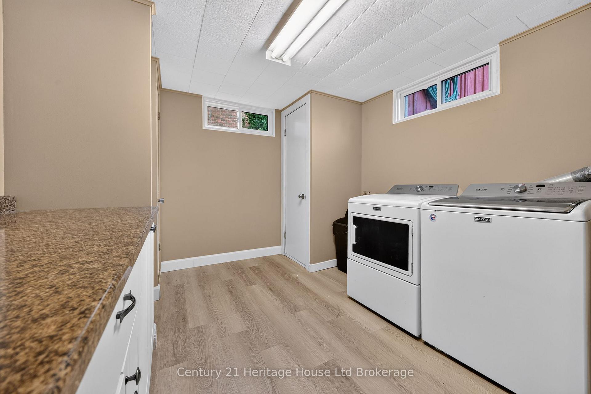 Photo 58 of 54 Glendale Drive, Tillsonburg — HOMEH