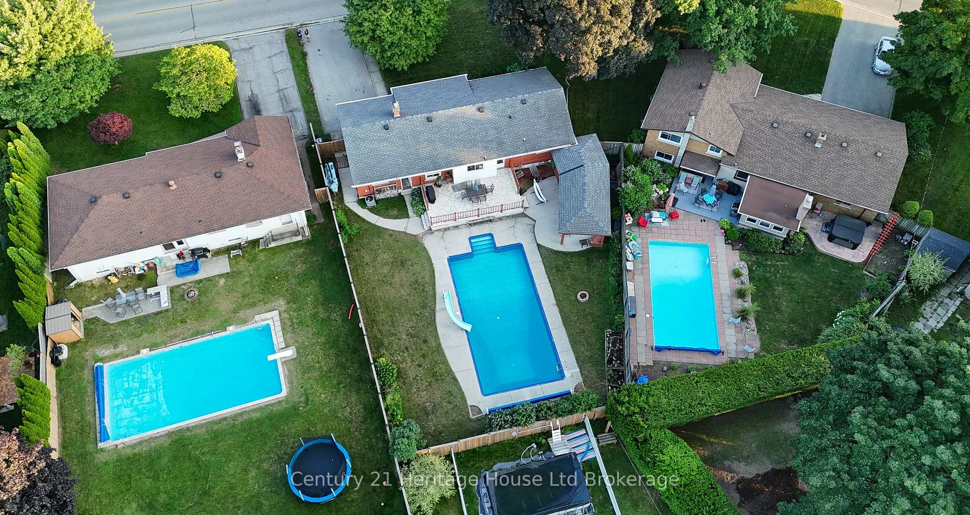 Photo 69 of 54 Glendale Drive, Tillsonburg — HOMEH