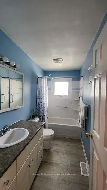 Photo 33 of 54 Glendale Drive, Tillsonburg — HOMEH