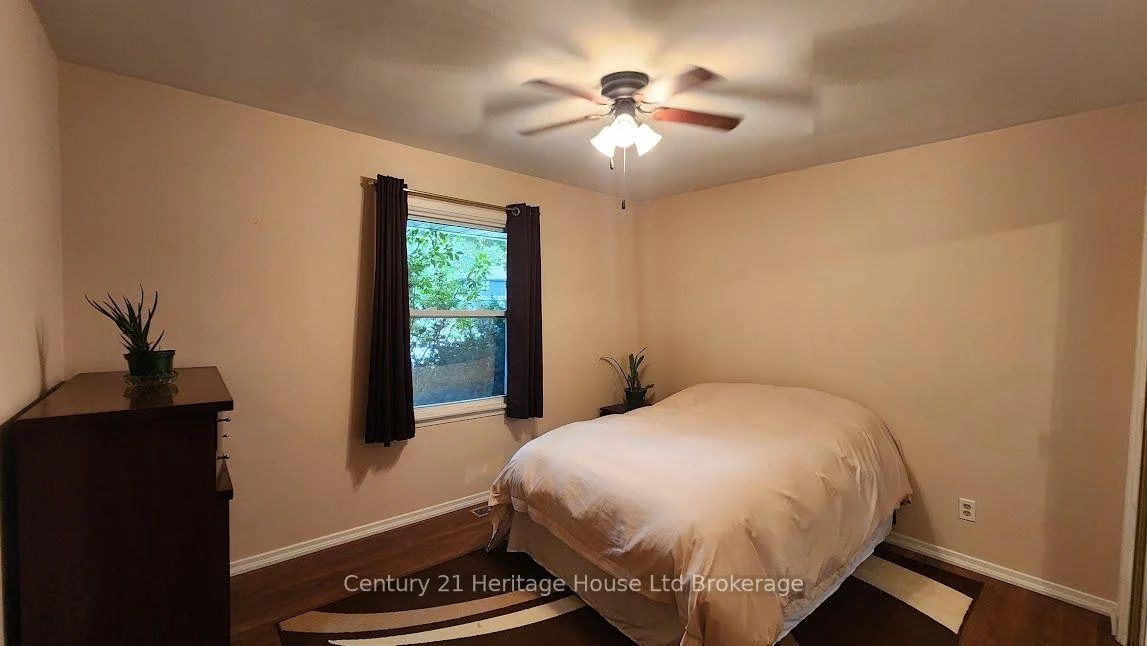 Photo 35 of 54 Glendale Drive, Tillsonburg — HOMEH