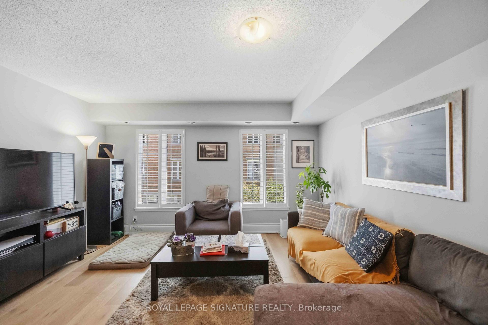 Photo 3 of Unit 616, 38 Western Battery Road, Toronto, Niagara — HOMEH