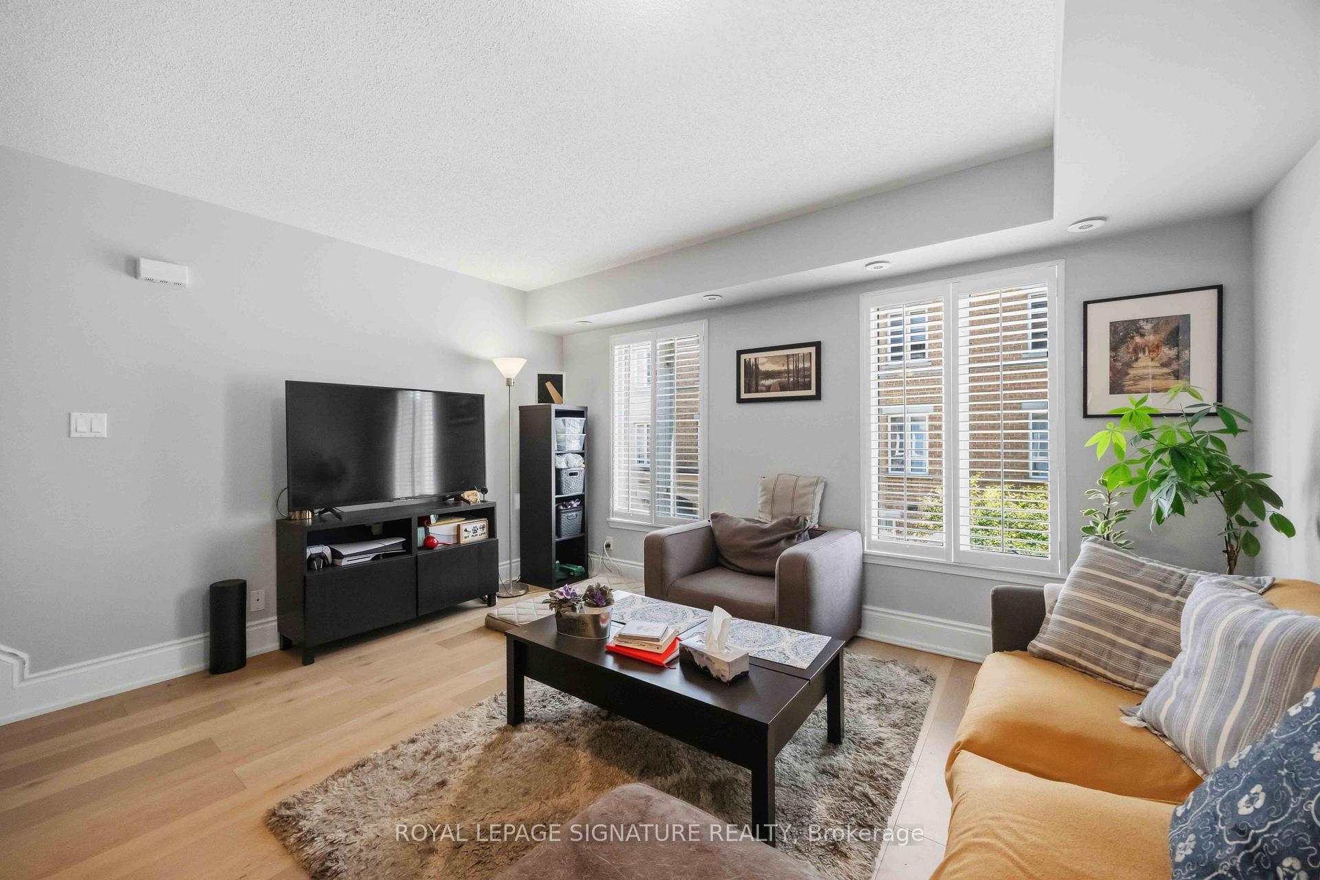 Photo 4 of Unit 616, 38 Western Battery Road, Toronto, Niagara — HOMEH