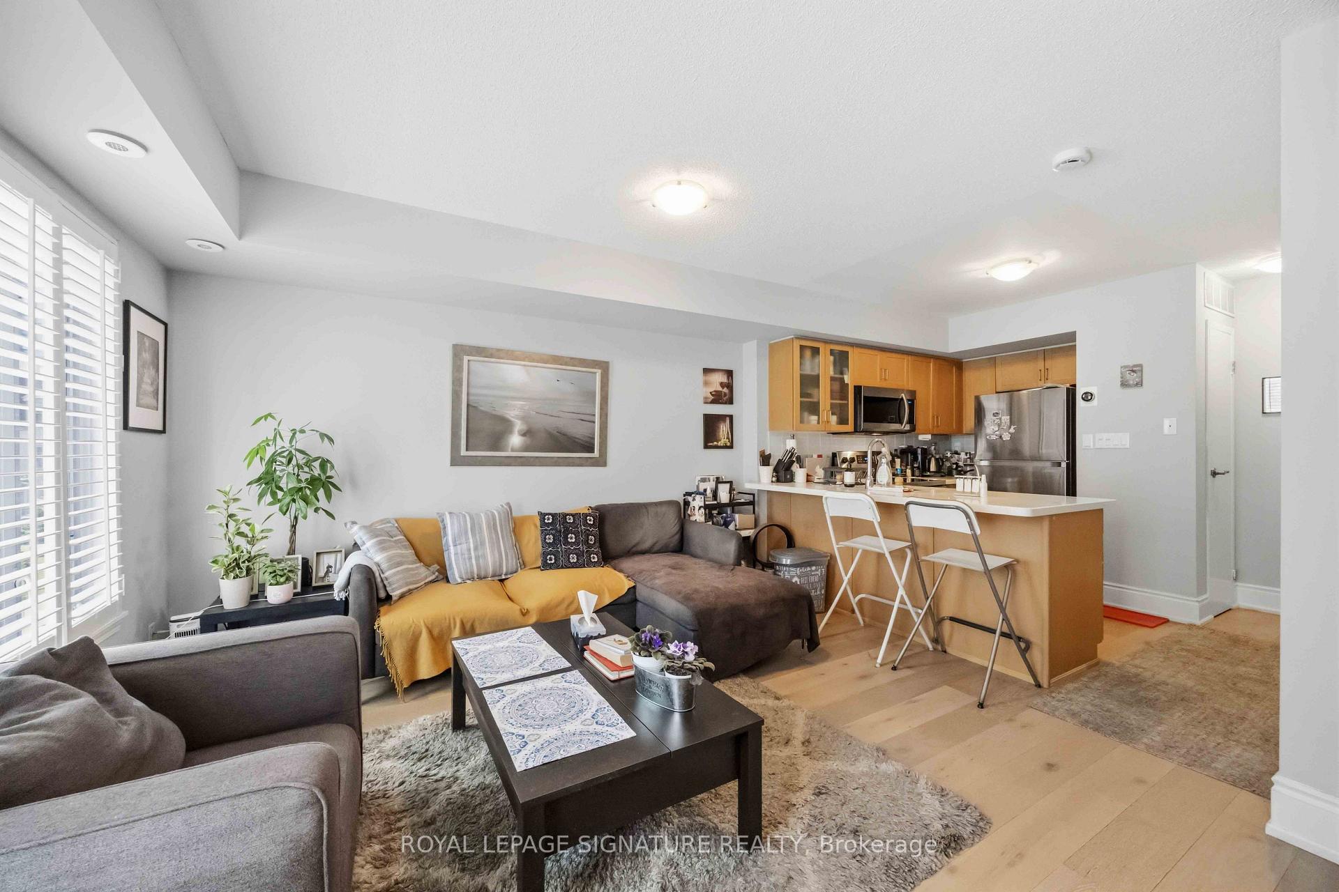 Photo 5 of Unit 616, 38 Western Battery Road, Toronto, Niagara — HOMEH