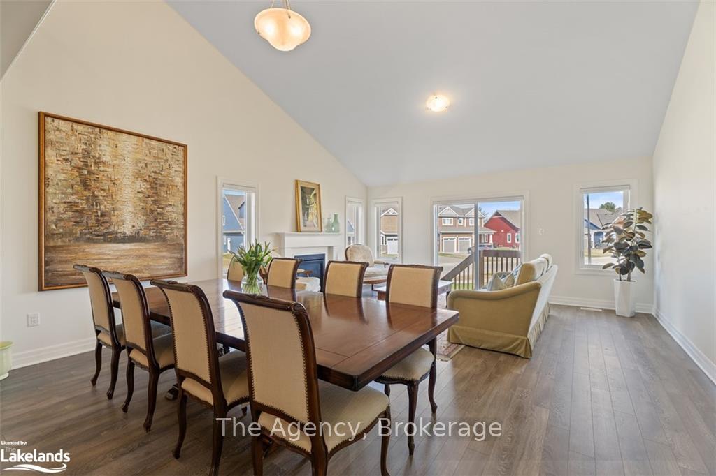 Photo 15 of 27 Stother Crescent, Bracebridge, Macaulay — HOMEH