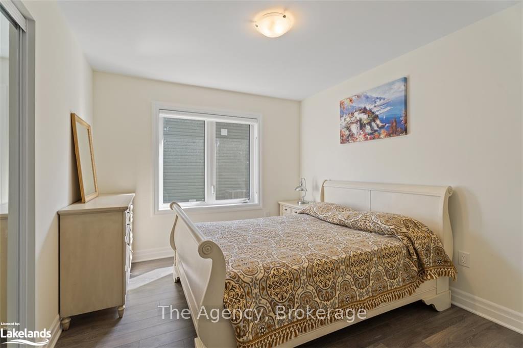 Photo 26 of 27 Stother Crescent, Bracebridge, Macaulay — HOMEH