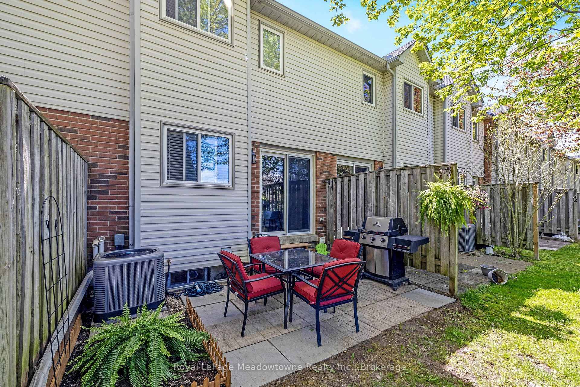 Photo 31 of Unit 40, 2960 Headon Forest Drive, Burlington, Headon — HOMEH