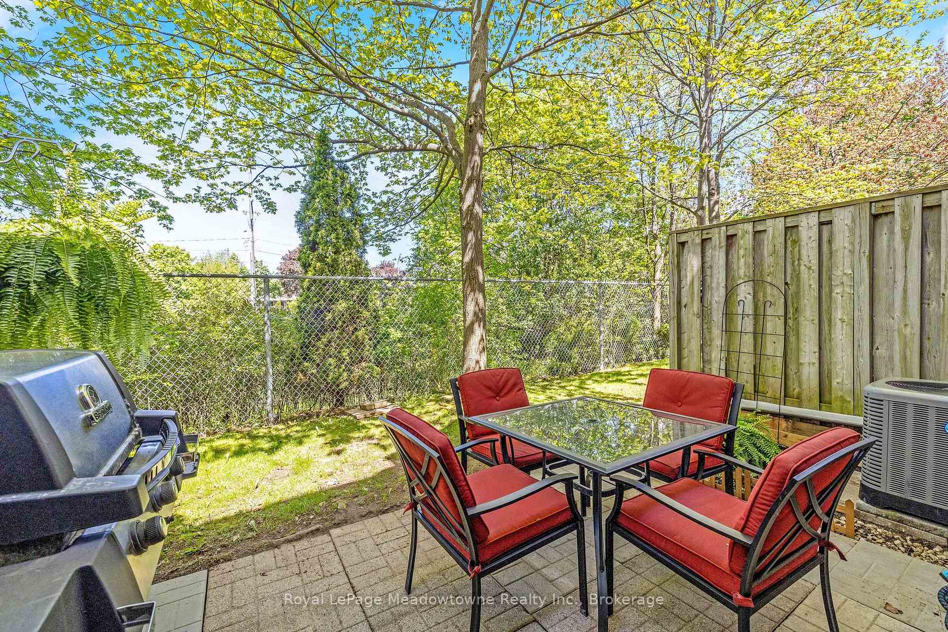 Photo 33 of Unit 40, 2960 Headon Forest Drive, Burlington, Headon — HOMEH