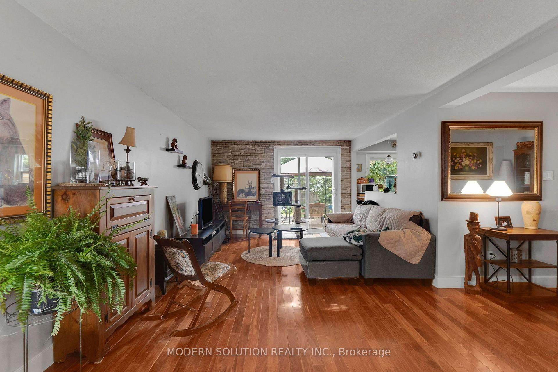 Photo 5 of 337 Auden Road, Guelph, Grange Road — HOMEH