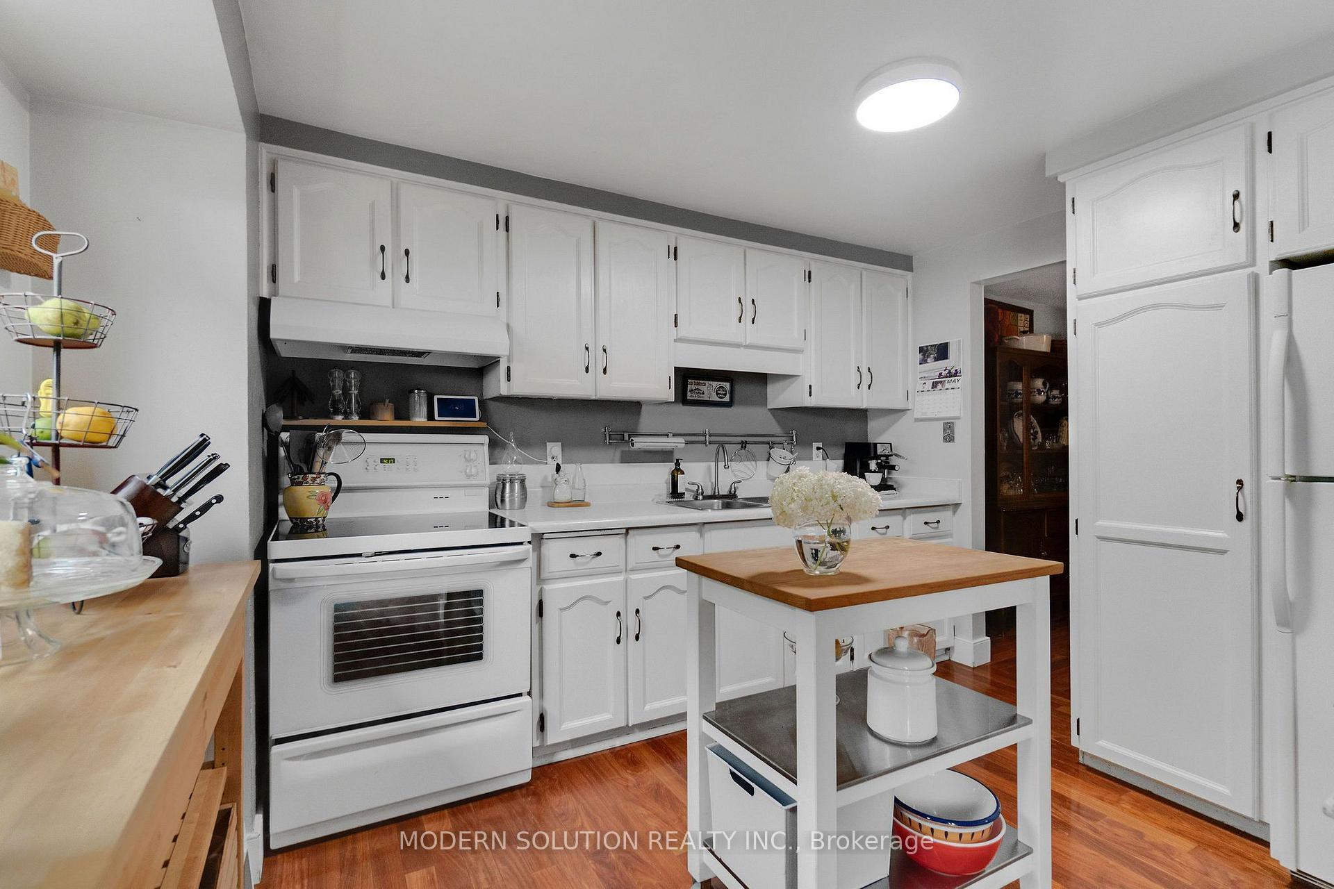 Photo 15 of 337 Auden Road, Guelph, Grange Road — HOMEH