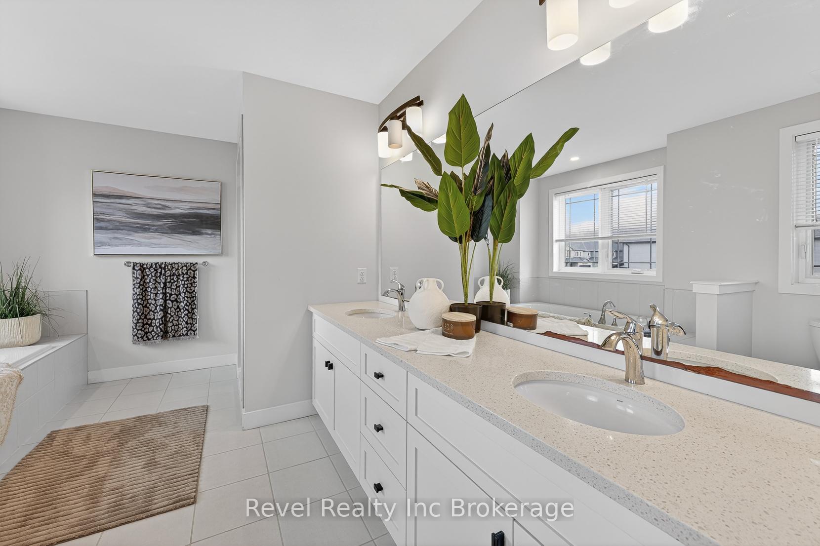 Photo 27 of 32 Sutherland Crescent, Ingersoll, Ingersoll - South — HOMEH