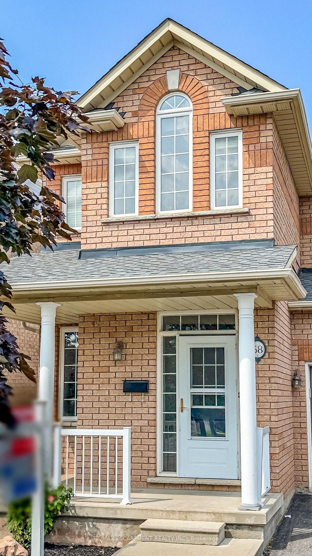 Photo 4 of 58 Peachwood Crescent, Hamilton, Stoney Creek — HOMEH