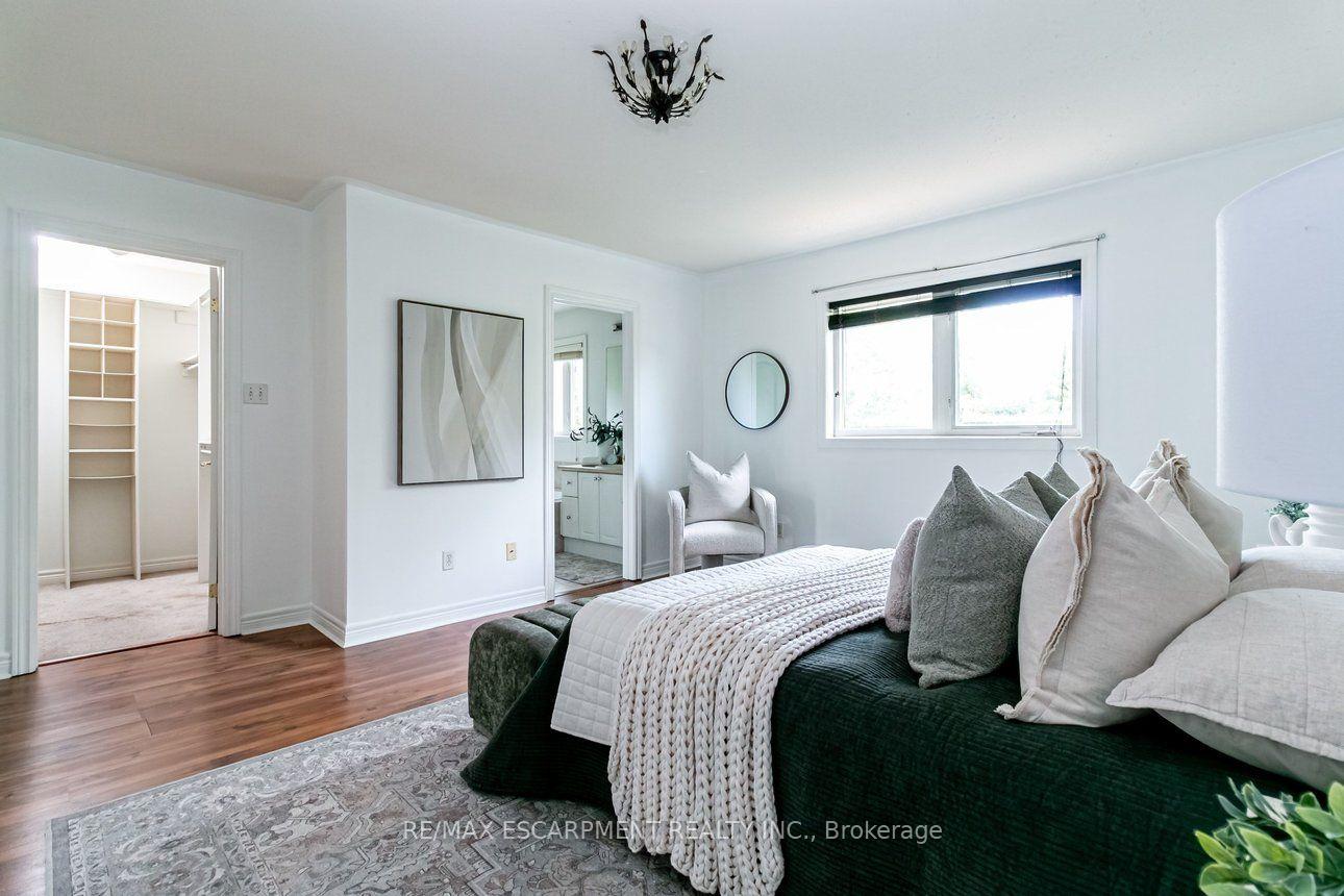 Photo 25 of 58 Peachwood Crescent, Hamilton, Stoney Creek — HOMEH