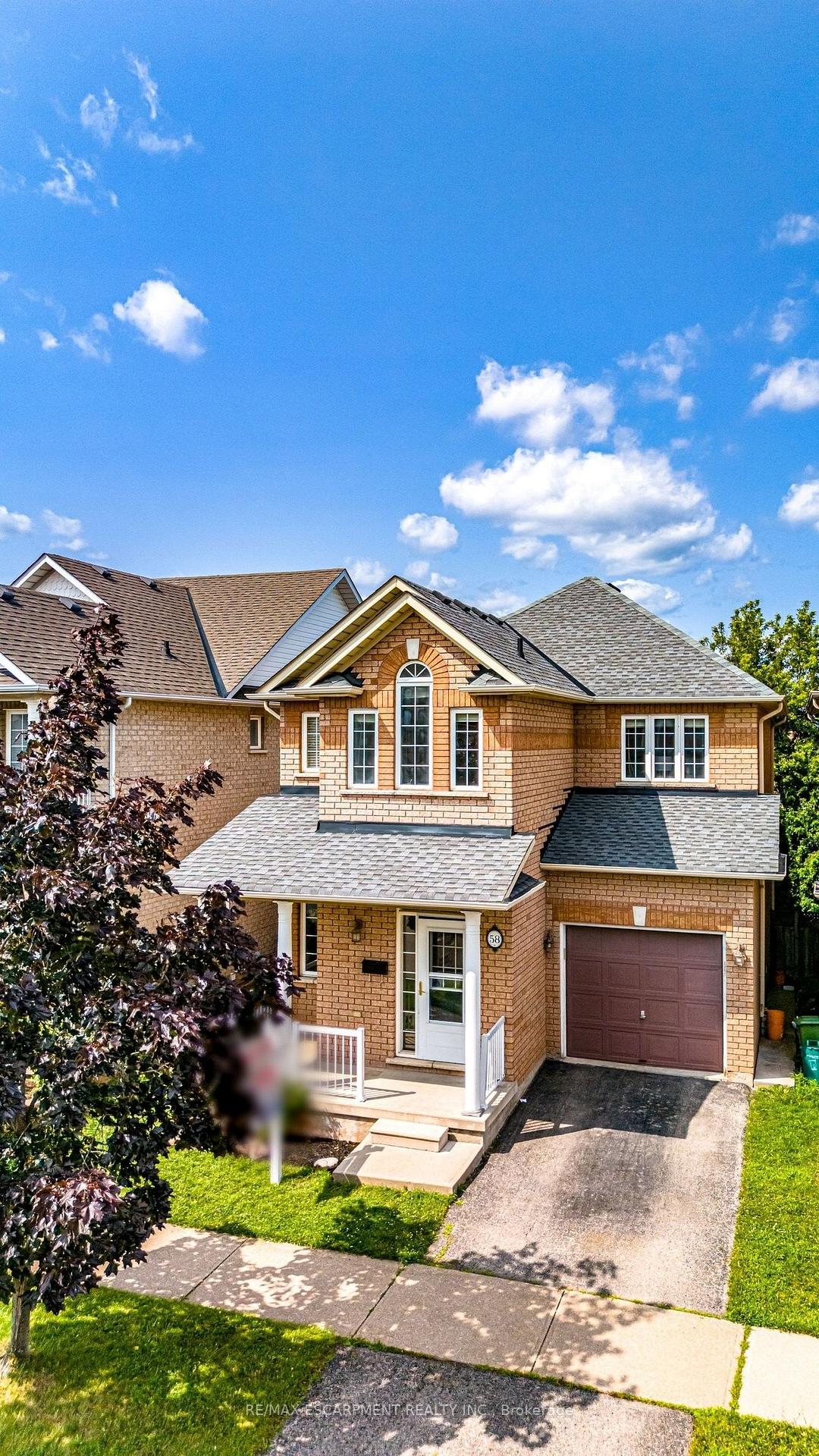Photo 44 of 58 Peachwood Crescent, Hamilton, Stoney Creek — HOMEH
