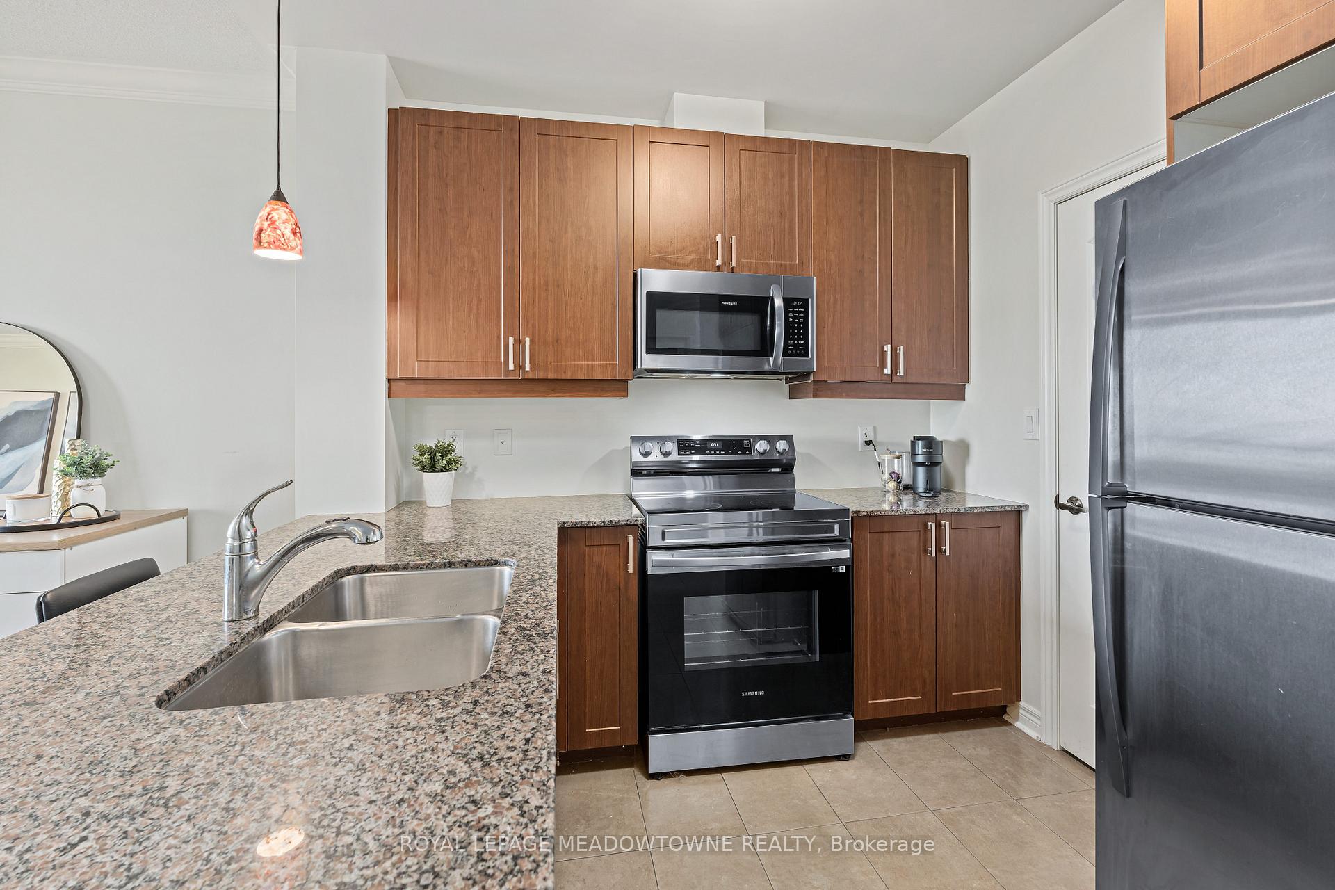 Photo 11 of Unit 520, 383 Main Street E, Milton, Old Milton — HOMEH