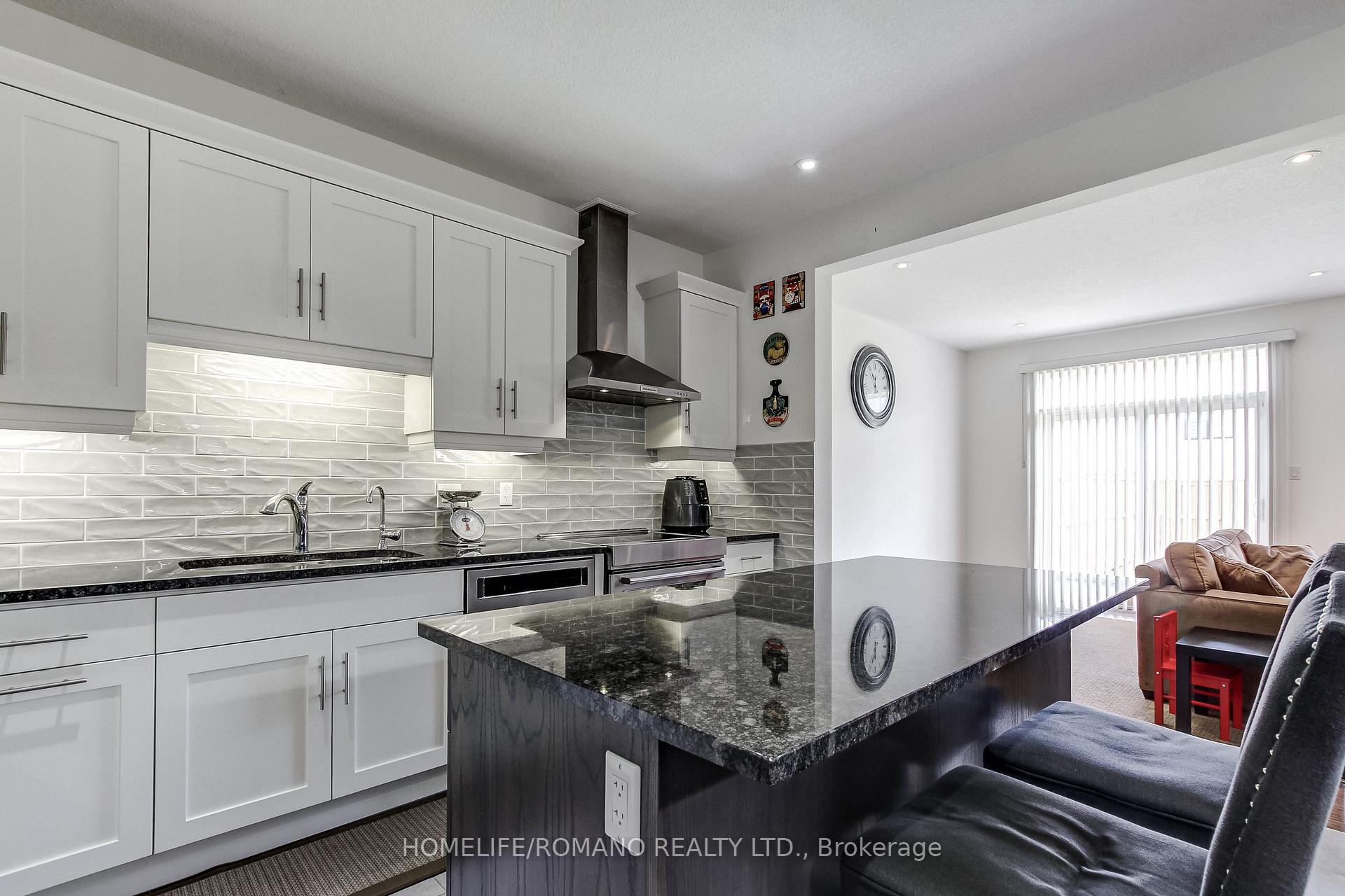 Photo 18 of 42 Dallan Drive, Guelph, Pineridge/Westminster Woods — HOMEH