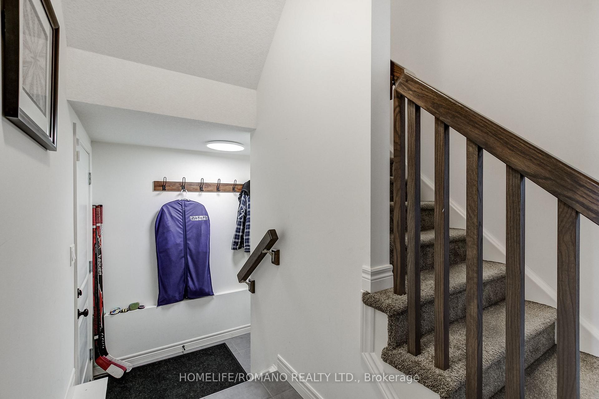 Photo 29 of 42 Dallan Drive, Guelph, Pineridge/Westminster Woods — HOMEH