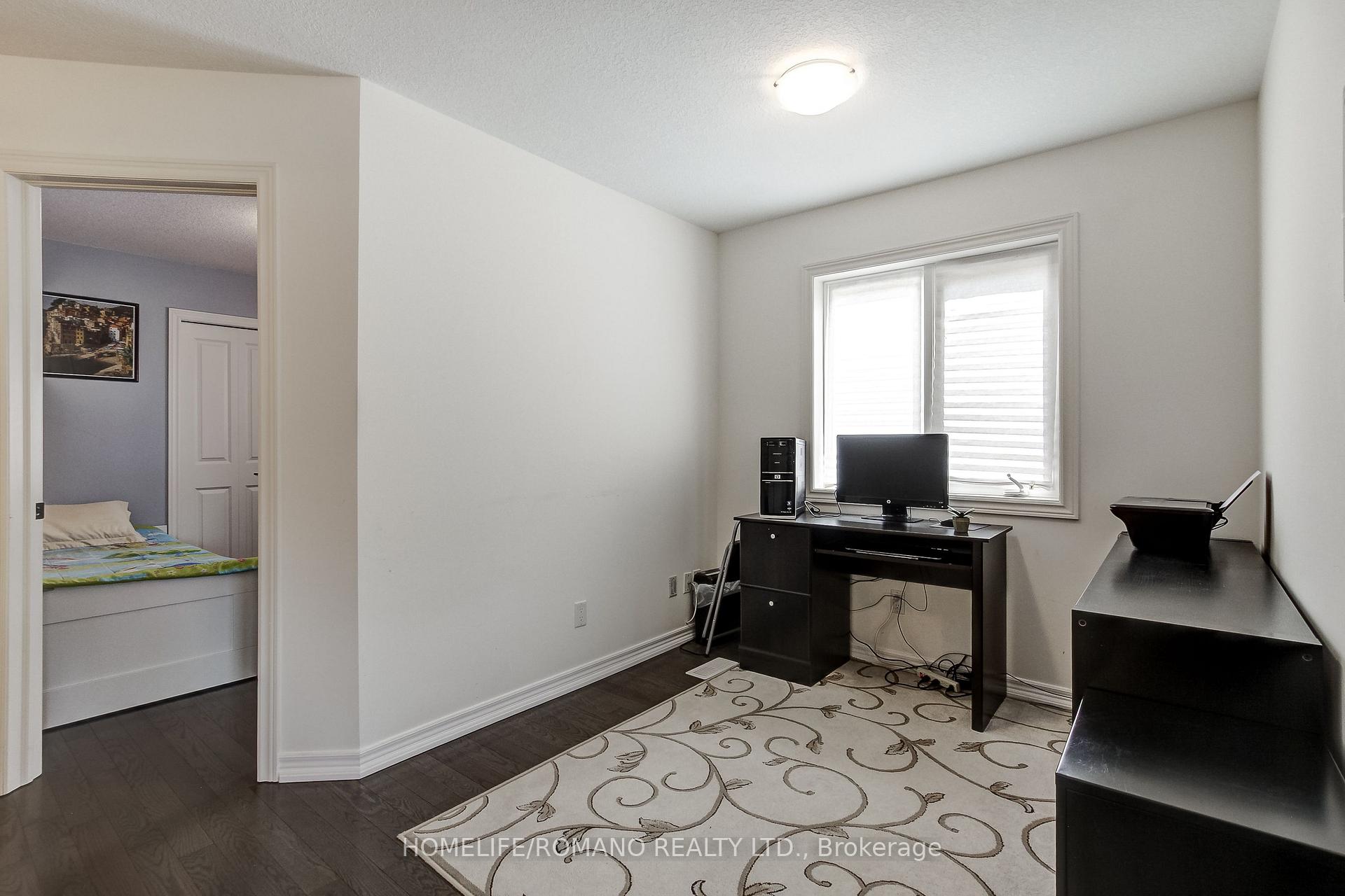 Photo 31 of 42 Dallan Drive, Guelph, Pineridge/Westminster Woods — HOMEH