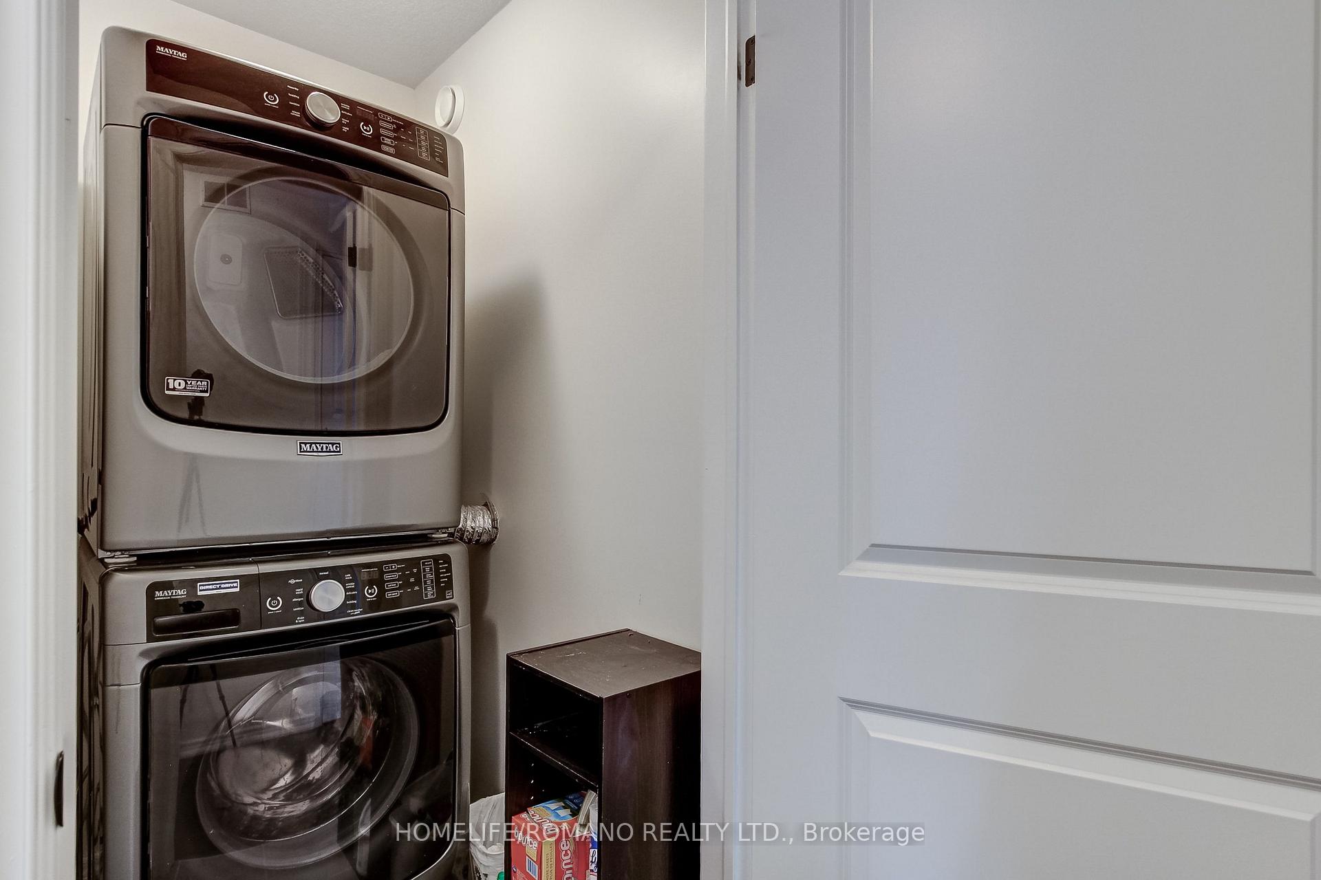 Photo 44 of 42 Dallan Drive, Guelph, Pineridge/Westminster Woods — HOMEH