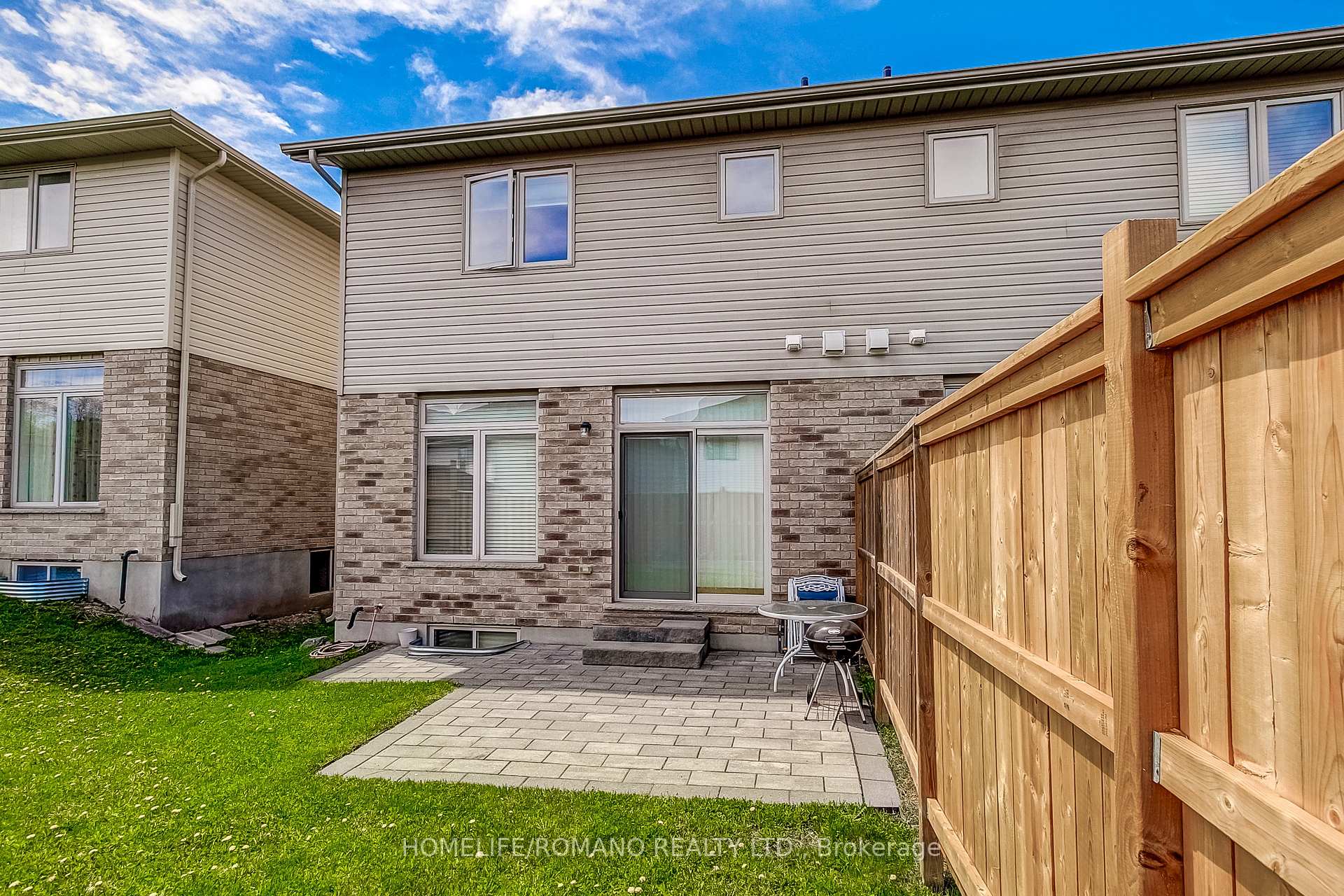 Photo 49 of 42 Dallan Drive, Guelph, Pineridge/Westminster Woods — HOMEH