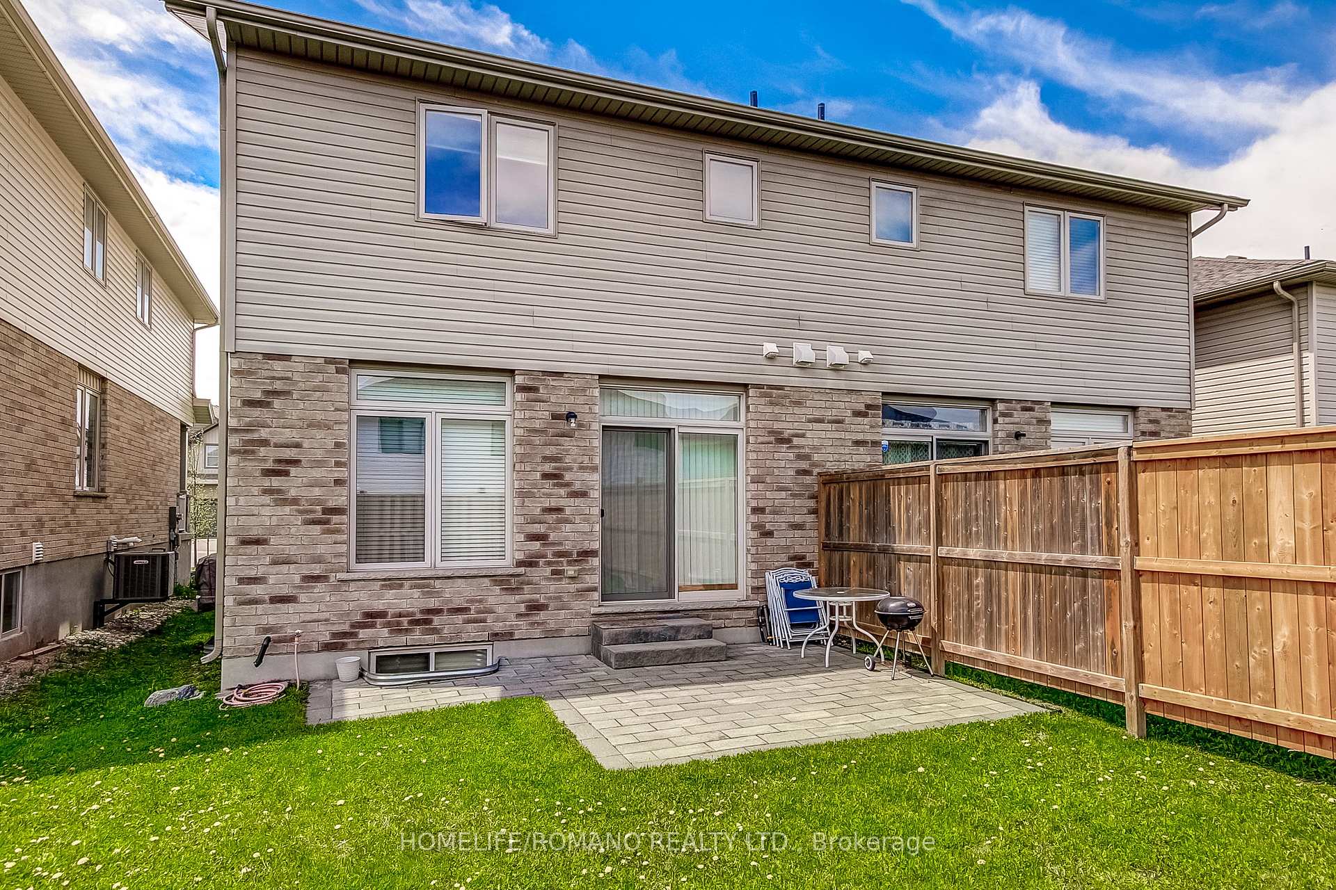 Photo 50 of 42 Dallan Drive, Guelph, Pineridge/Westminster Woods — HOMEH