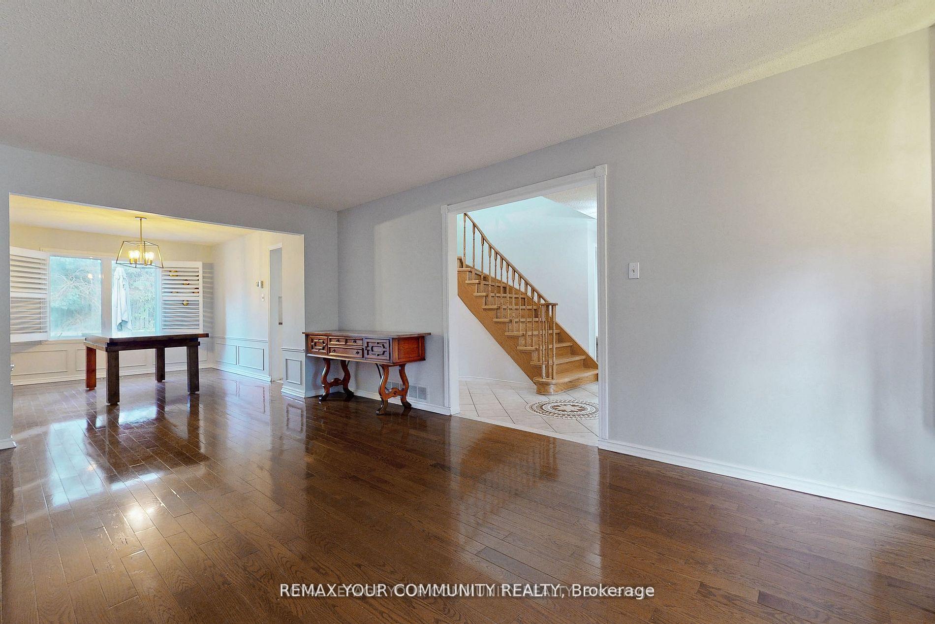 Photo 2 of 52 Mccallum Drive, Richmond Hill, North Richvale — HOMEH