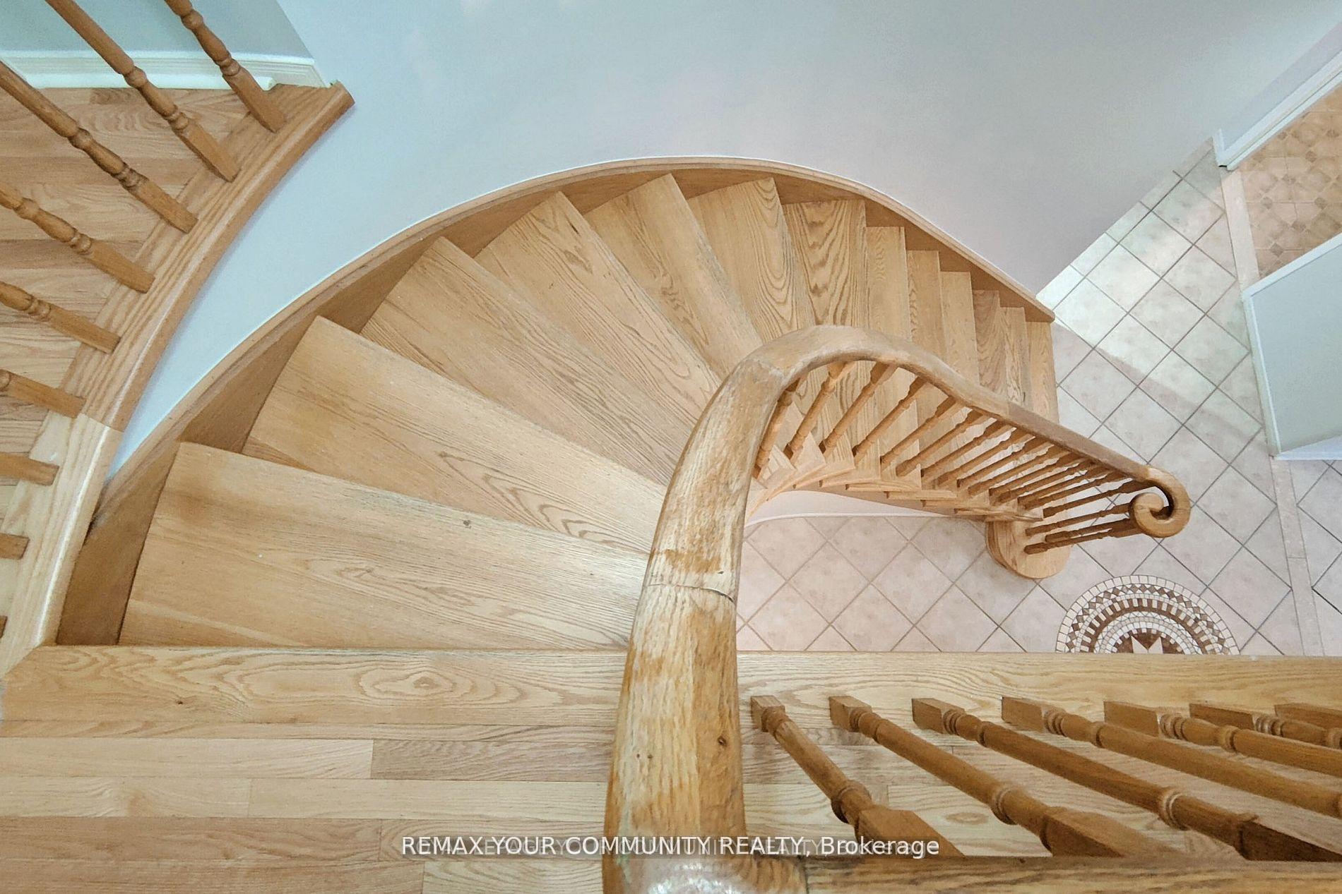 Photo 13 of 52 Mccallum Drive, Richmond Hill, North Richvale — HOMEH
