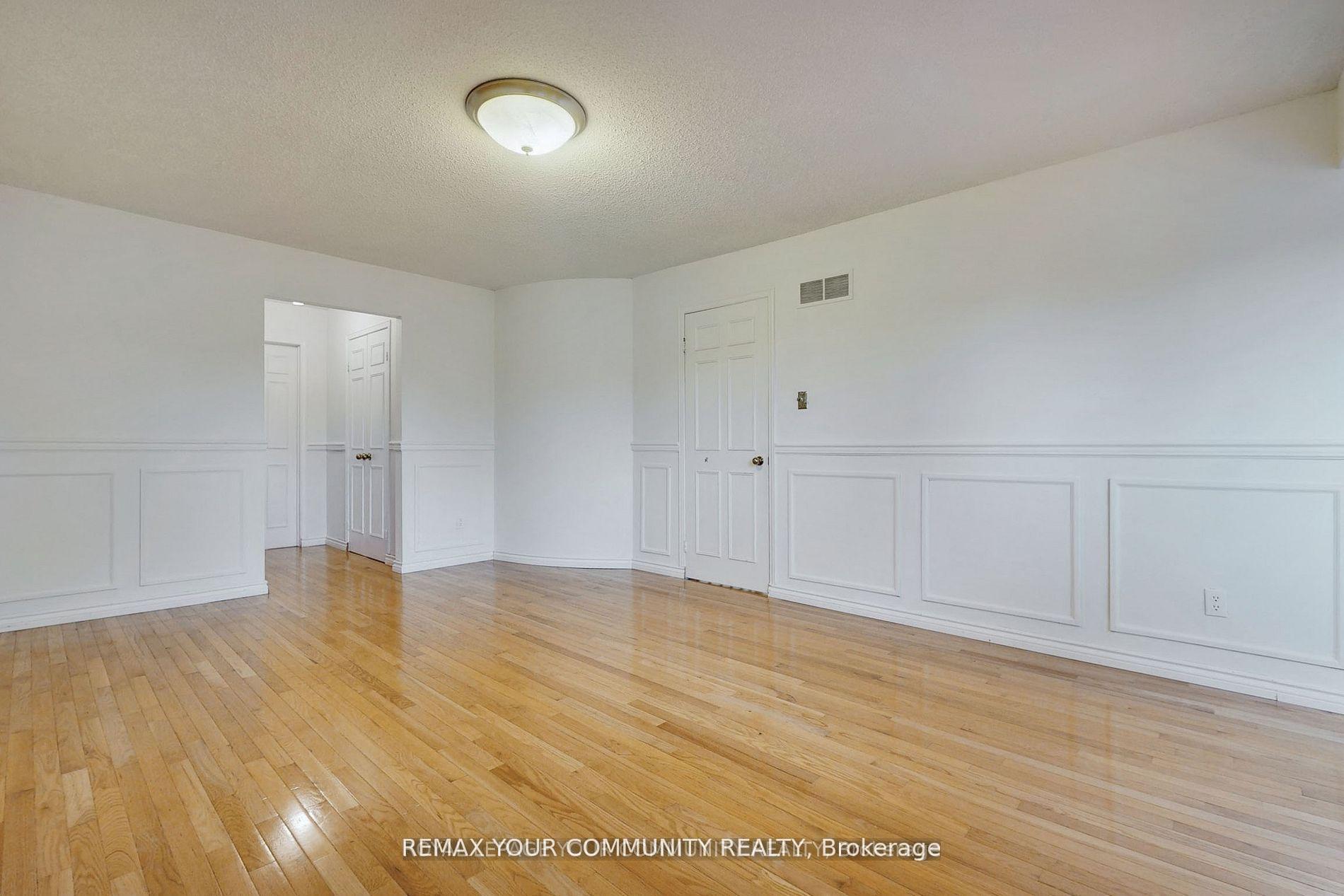 Photo 15 of 52 Mccallum Drive, Richmond Hill, North Richvale — HOMEH