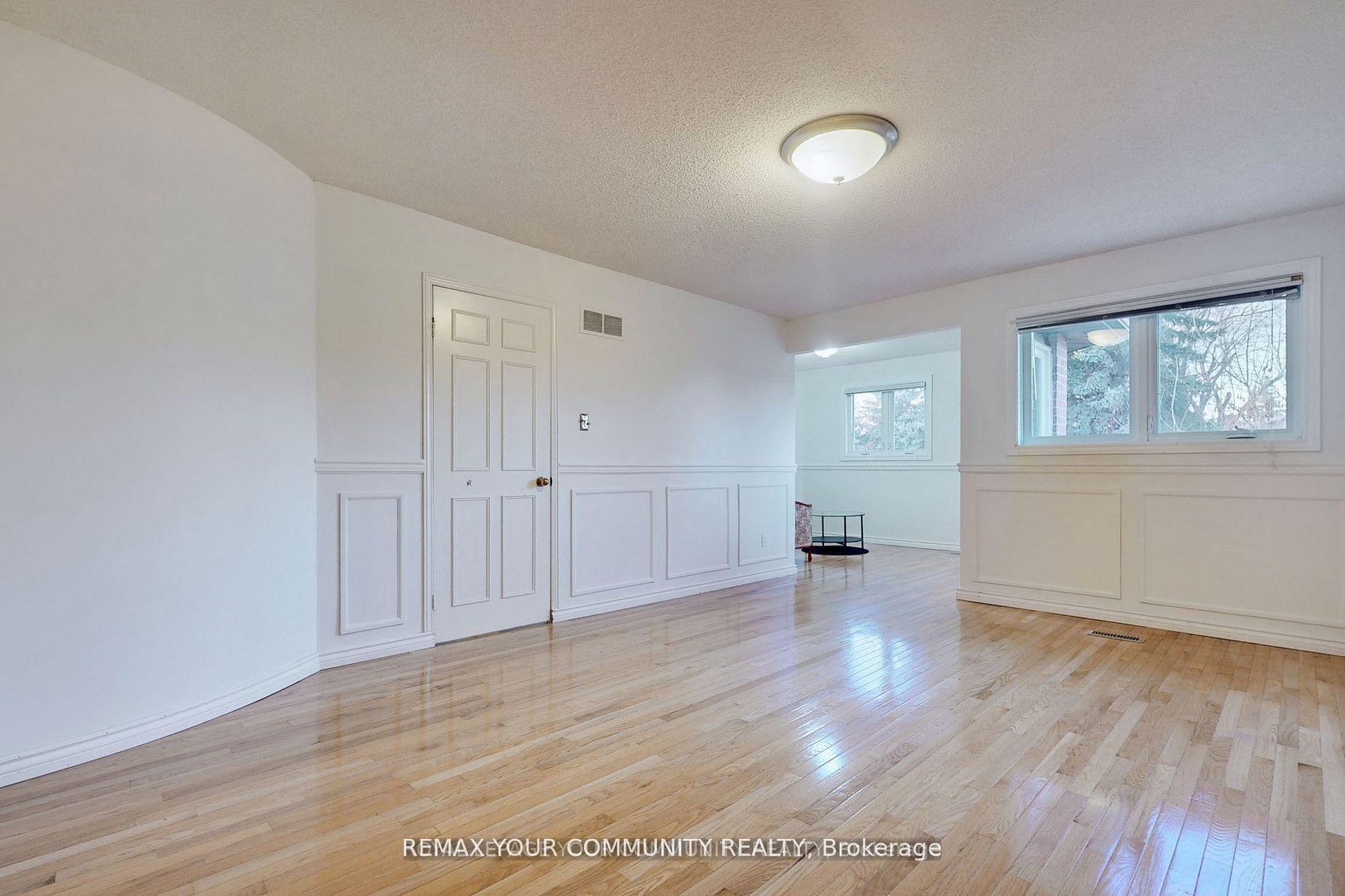 Photo 17 of 52 Mccallum Drive, Richmond Hill, North Richvale — HOMEH