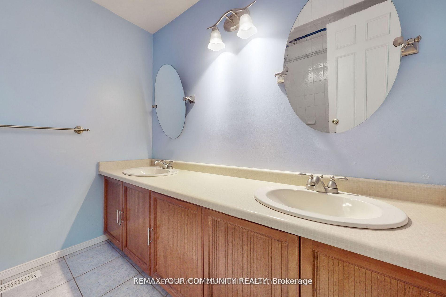 Photo 20 of 52 Mccallum Drive, Richmond Hill, North Richvale — HOMEH