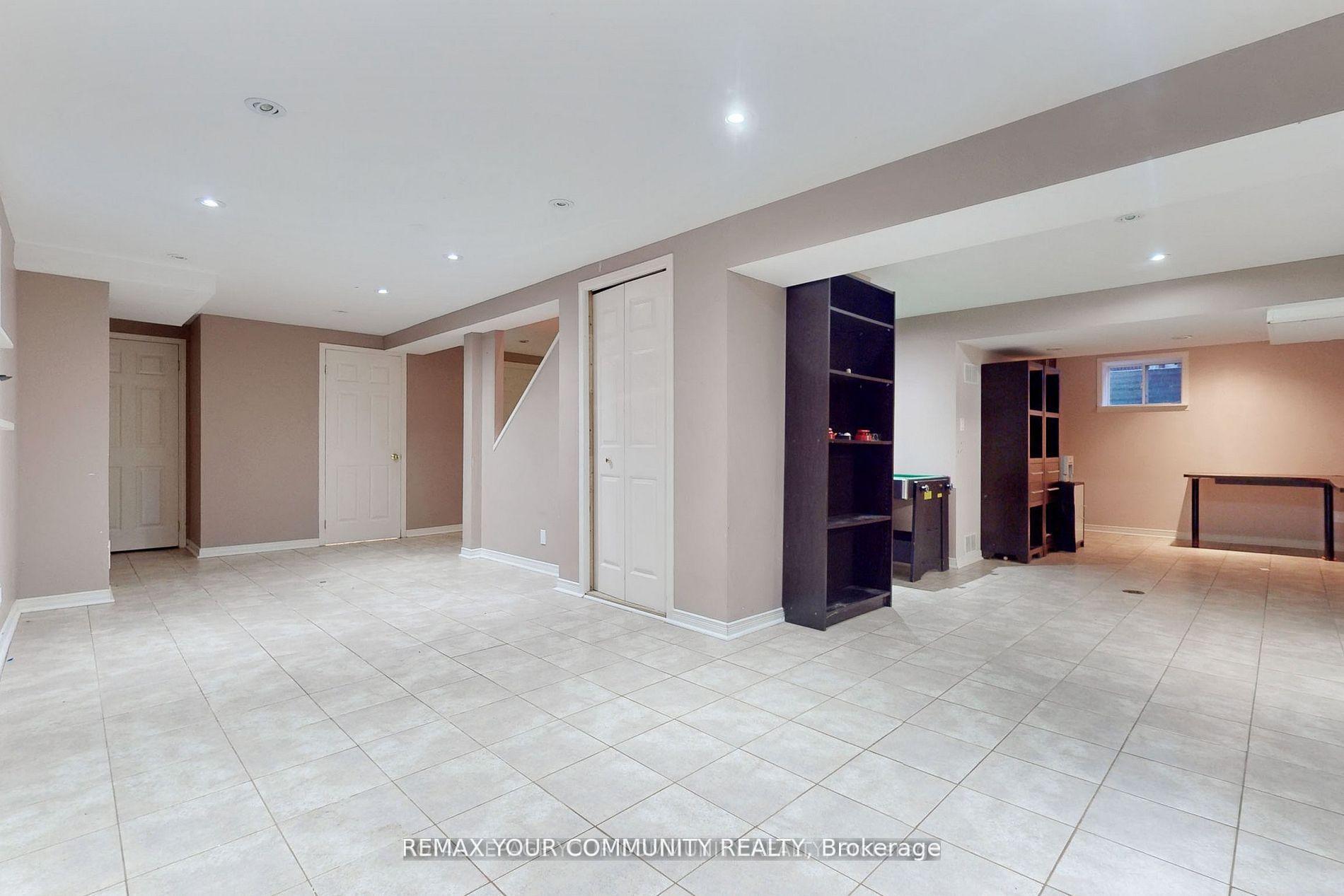 Photo 28 of 52 Mccallum Drive, Richmond Hill, North Richvale — HOMEH