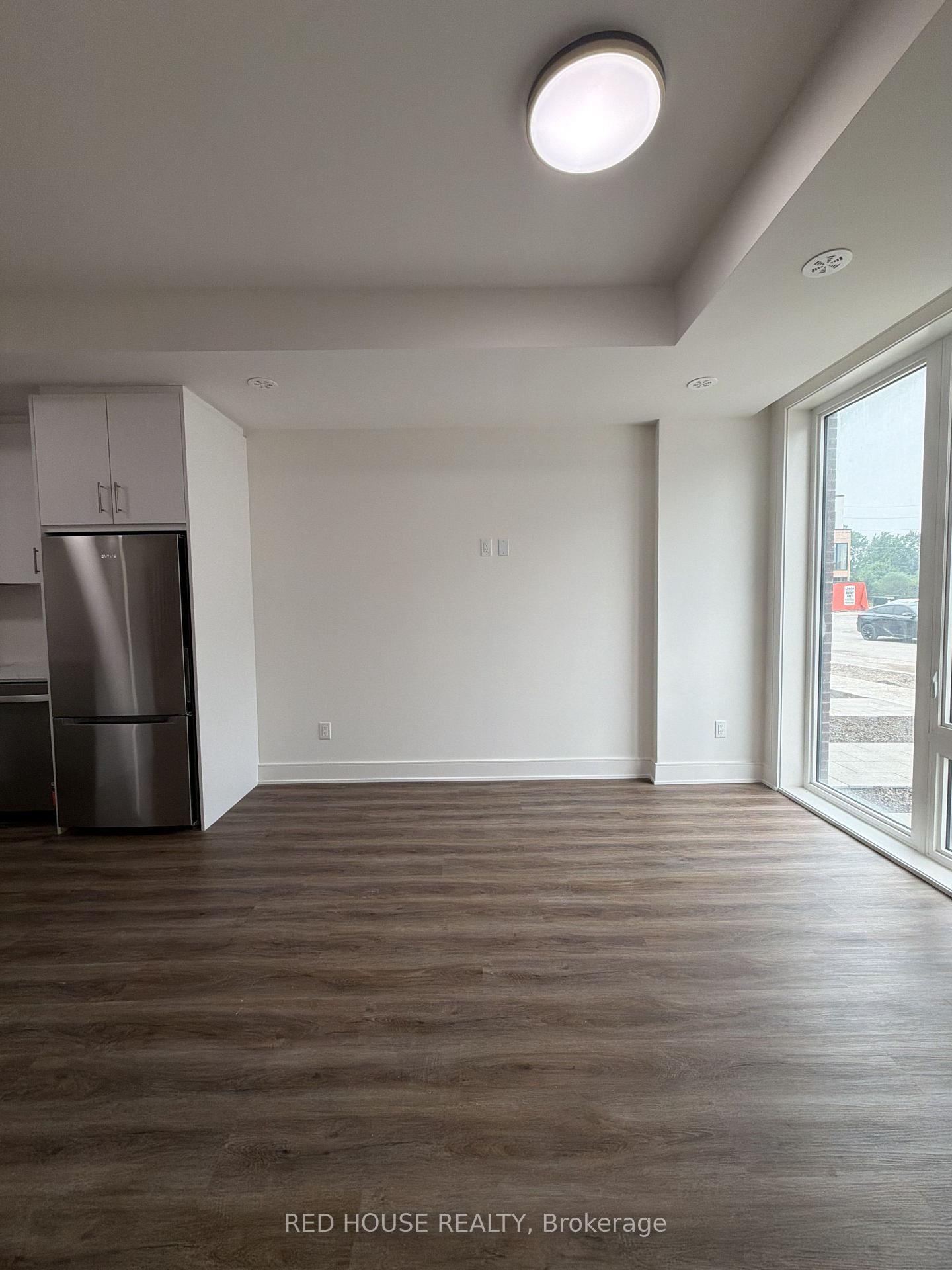 Photo 9 of 167 Everett Common, St. Catharines, Oakdale — HOMEH